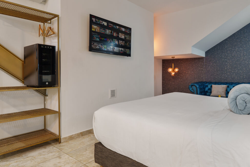 lleras-vibex-aurus-apartment-hotel-el-poblado-medellin-002