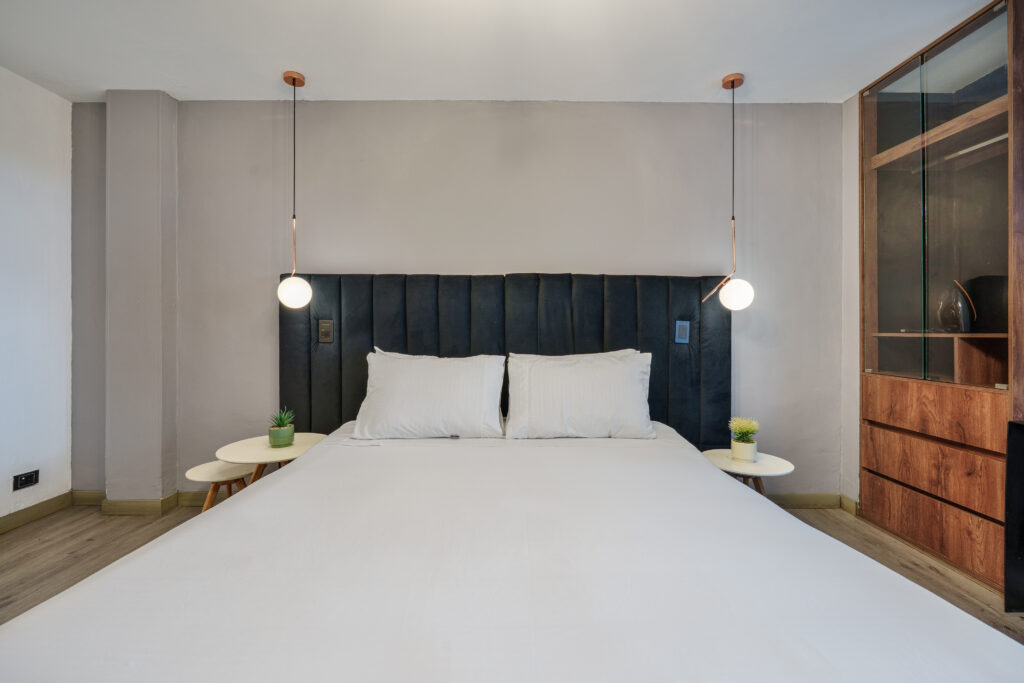lleras-vibex-mystic-apartment-101-hotel-el-poblado-medellin-015