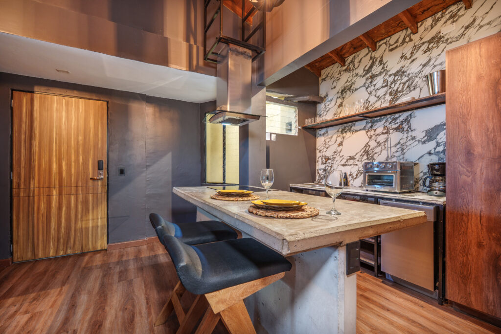 lleras-vibex-mystic-apartment-102-hotel-el-poblado-medellin-004