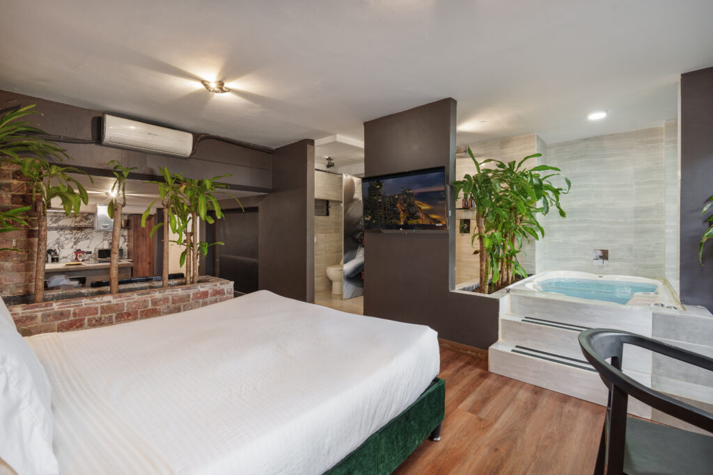 lleras-vibex-mystic-apartment-102-hotel-el-poblado-medellin-010