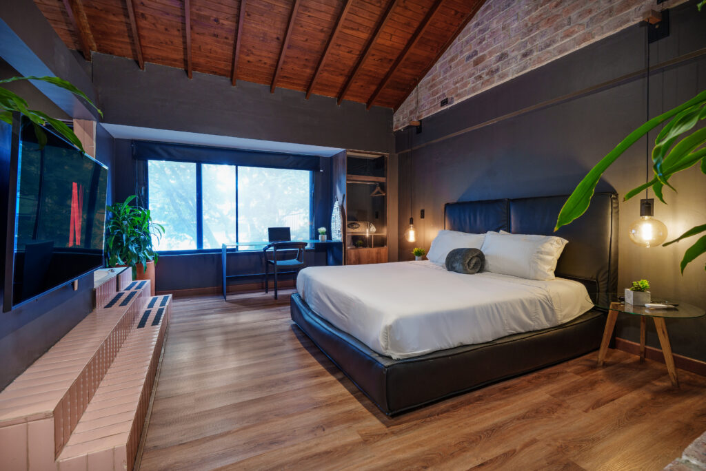 lleras-vibex-mystic-apartment-202-hotel-el-poblado-medellin-012