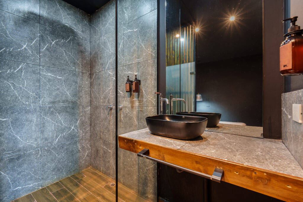 lleras-vibex-one-million-apartment-hotel-el-poblado-medellin-020