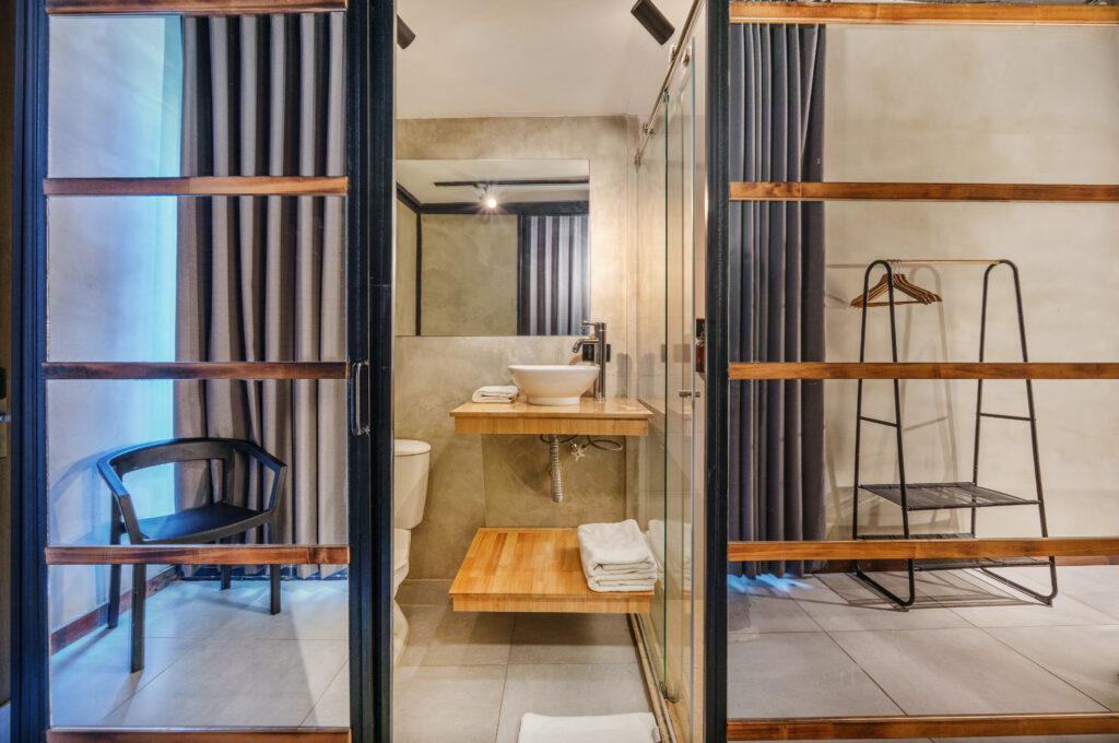 lleras-vibex-room-401-hotel-el-poblado-medellin-002