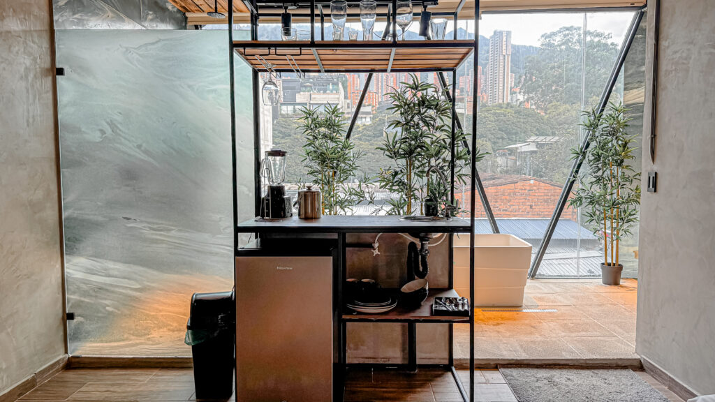 lleras-vibex-room-402-hotel-el-poblado-medellin-013