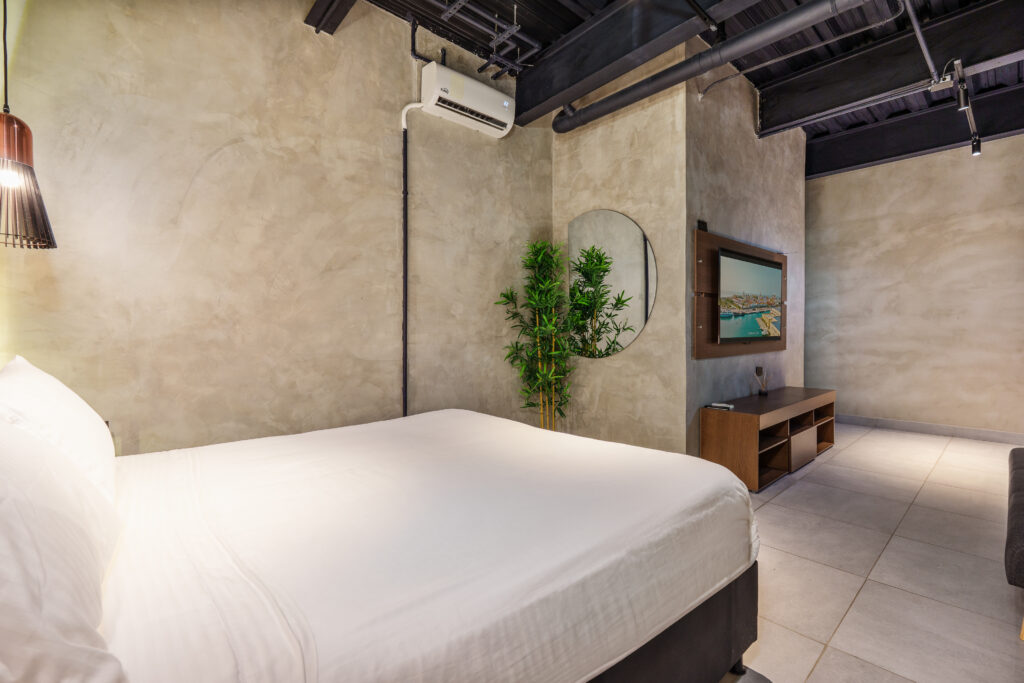 lleras-vibex-room-403-hotel-el-poblado-medellin-010