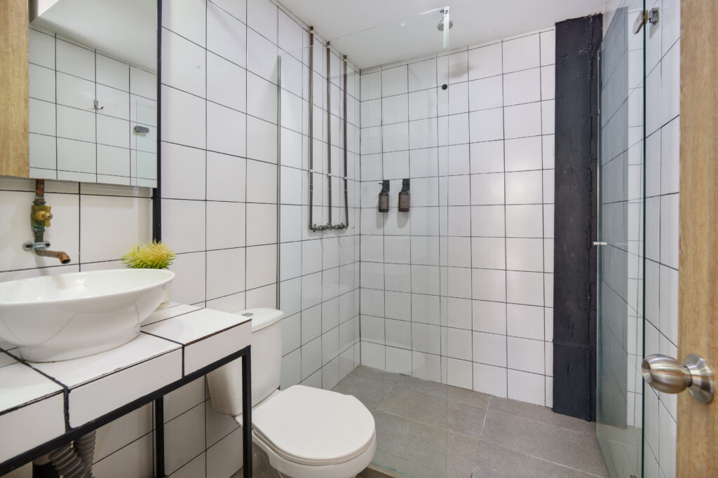 lleras-vibex-room-502-hotel-el-poblado-medellin-006