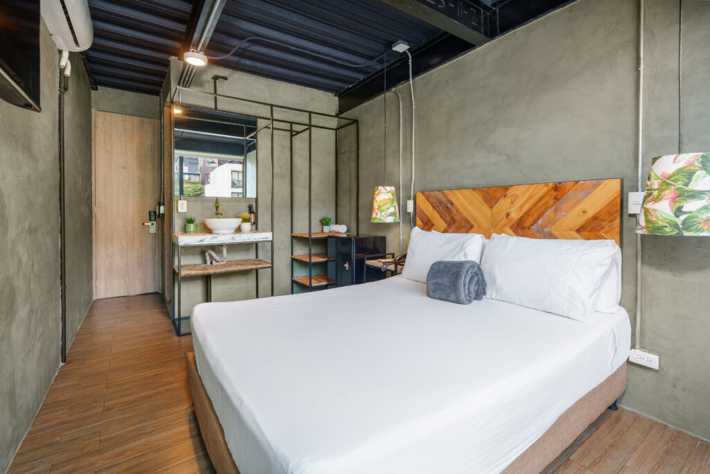 lleras-vibex-room-507-hotel-el-poblado-medellin-005