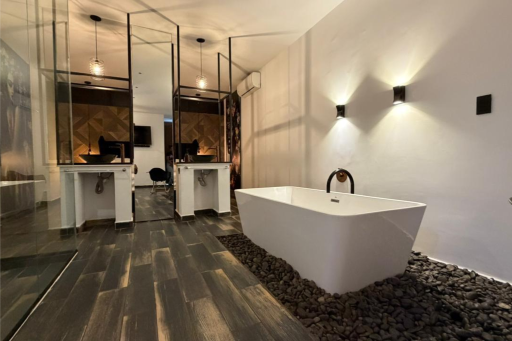 lleras-vibex-luxury-one-apartment-hotel-el-poblado-medellin-001