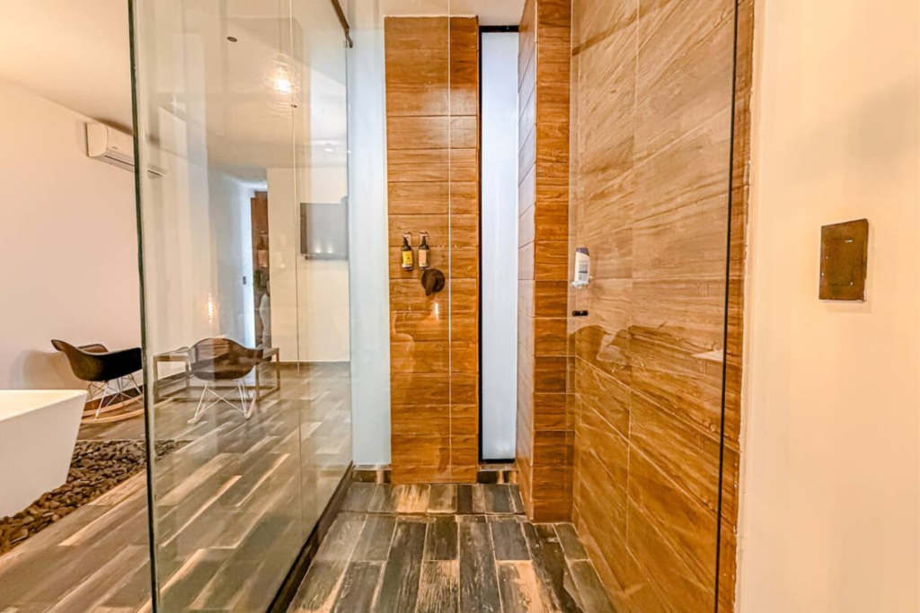 lleras-vibex-luxury-one-apartment-hotel-el-poblado-medellin-012