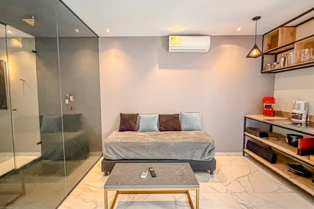 lleras-vibex-luxury-three-apartment-hotel-el-poblado-medellin-002