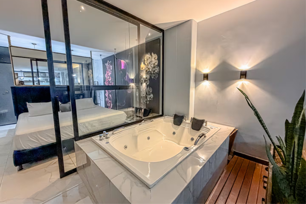 lleras-vibex-luxury-two-apartment-hotel-el-poblado-medellin-006